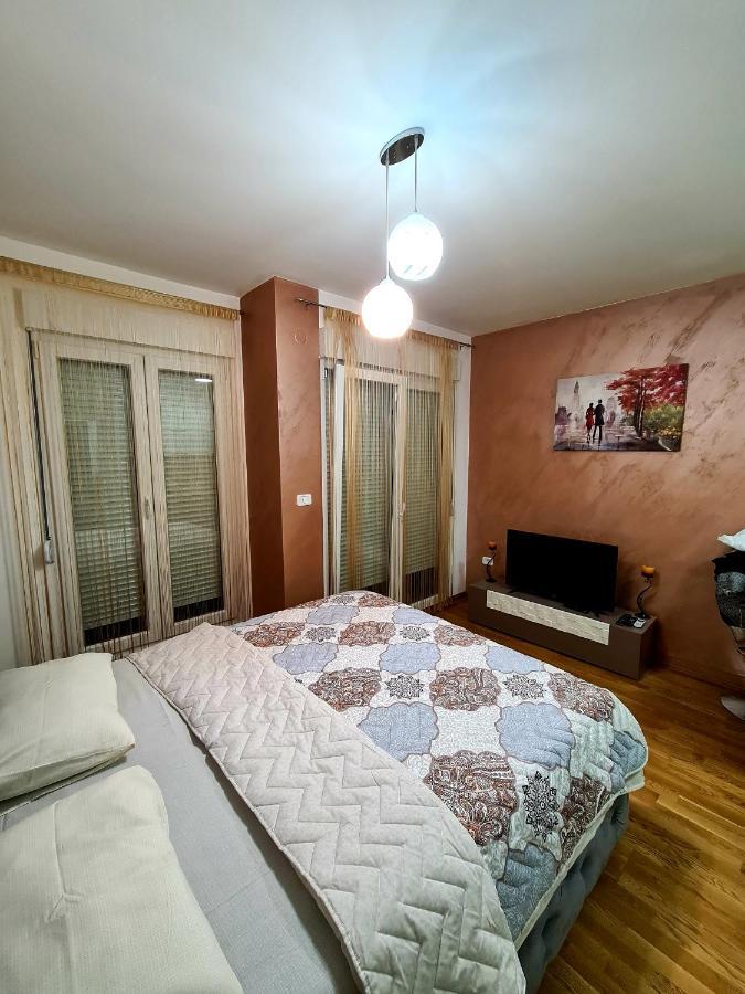 Apartman Bogdan 2 Podgorica Exterior foto